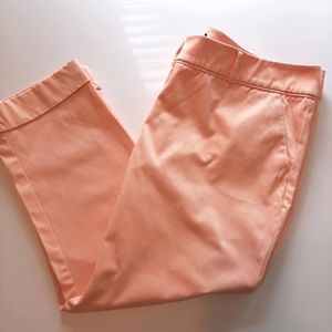 NY & CO 7th Avenue Peach Capris